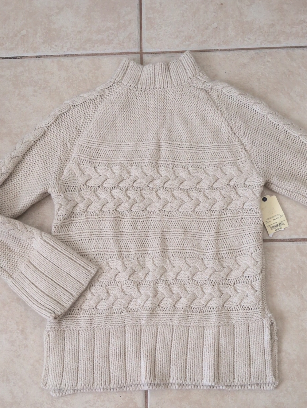 St. John's Bay Chunky Knit Sweater NWT Size Medium